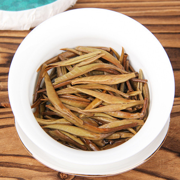 Bai Hao Yin Zhen 2025 year 100g