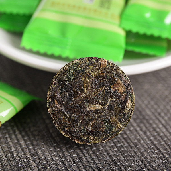 Shen puer „Jin Dian Cha Ye” 8g