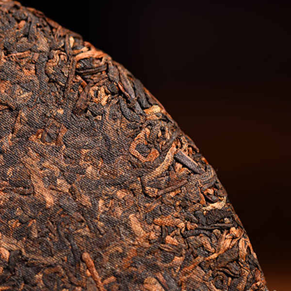 Shu pu'er „Stupa Buddy” 2013 rok 357g